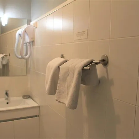 Pontet Hotel 2*