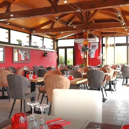 فندق Maleville, Logis Pontet